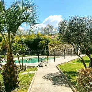 Ibis Aix En Provence אקס-אן-פרובאנס